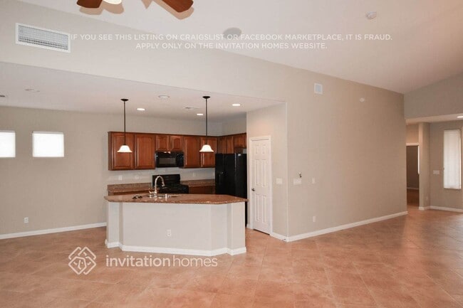 Foto del edificio - 8124 Chimney Bluff St