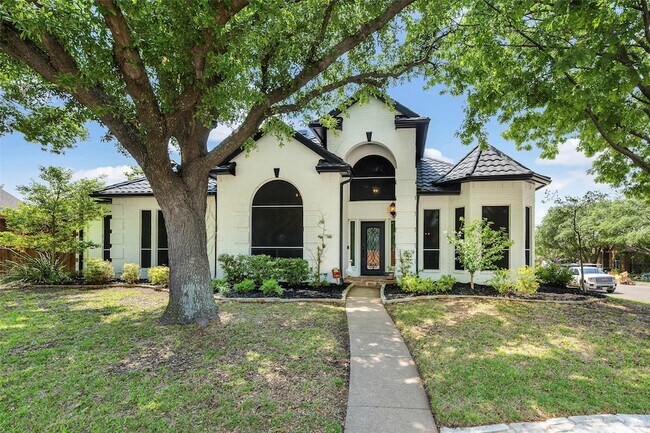 Foto del edificio - 7517 Waterwood Dr