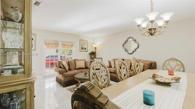 Foto del edificio - 1300 NE 204th St