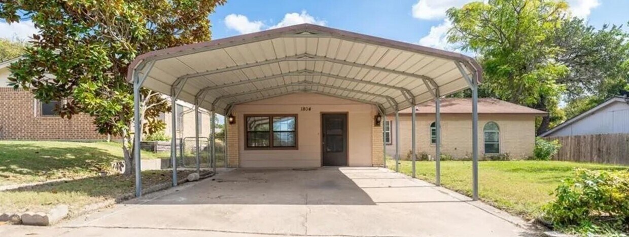 Foto principal - 1804 Miles St