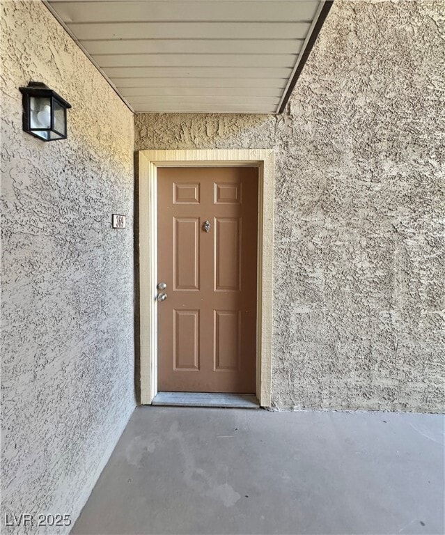 Foto del edificio - 5422 River Glen Dr