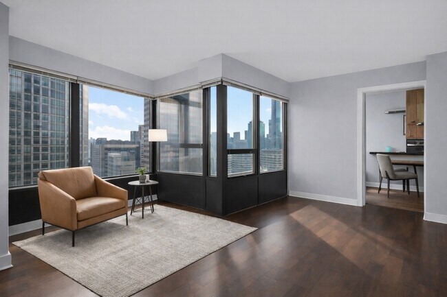 Foto del edificio - 30 E Huron St