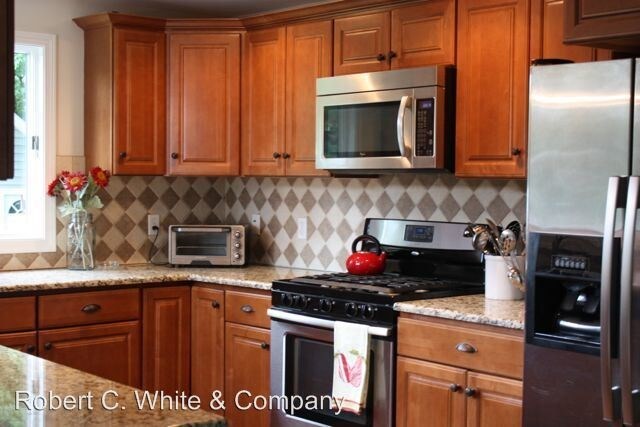 Foto del edificio - 3 br, 3.5 bath House - 12 Ridge Rd