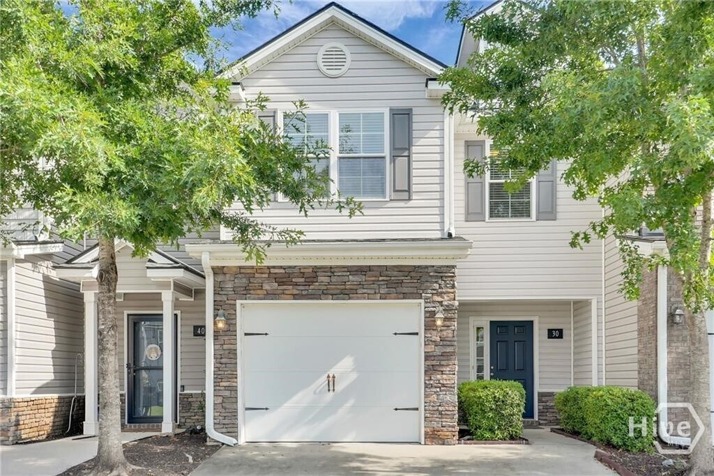 Foto principal - 30 Cantle Dr