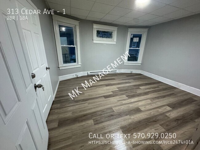 Foto del edificio - 313 Cedar Ave