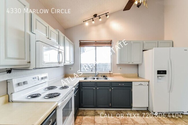 Building Photo - 2 WEEKS FREE RENT IF MOVED IN BY 2/29! Cha...