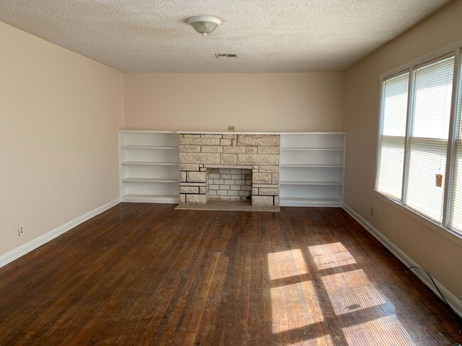 Foto del edificio - New Rental Listing!
