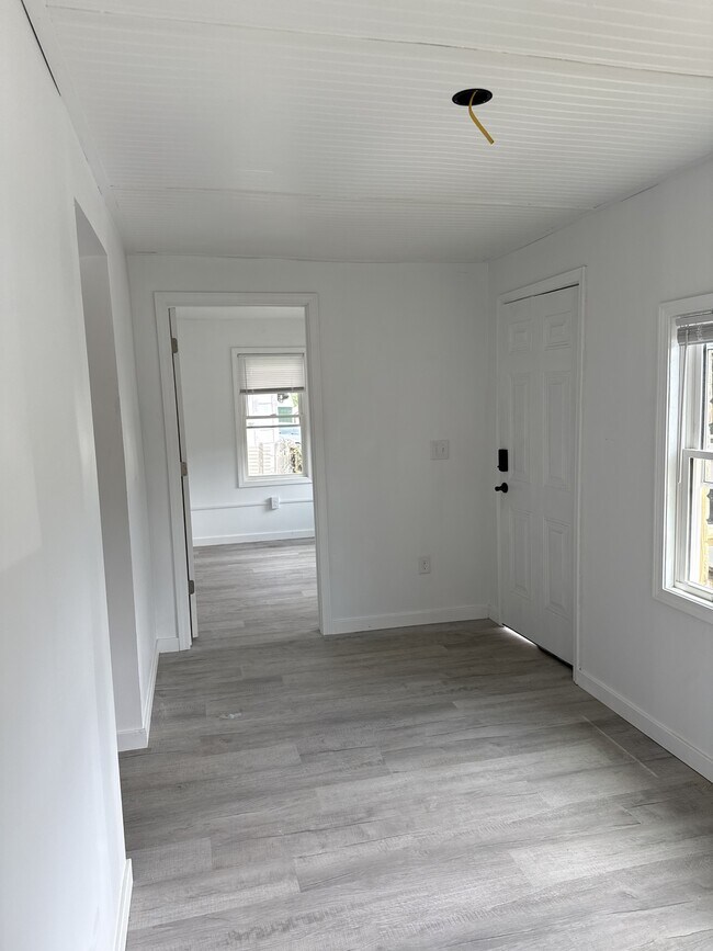 Foto del edificio - 5507 MacCorkle Ave SW