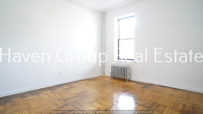 Building Photo - 2825 Grand Concourse