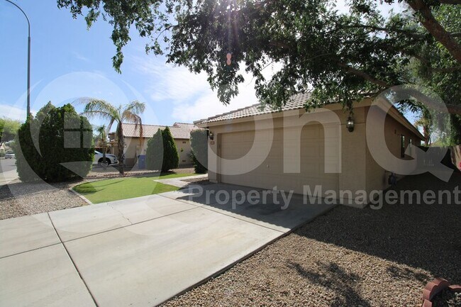 Building Photo - 2070 N 109th Ave