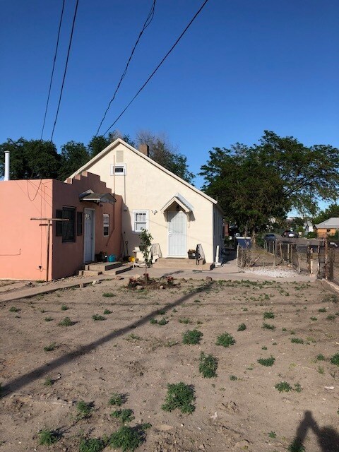 Foto del edificio - 1227 Egan Ave