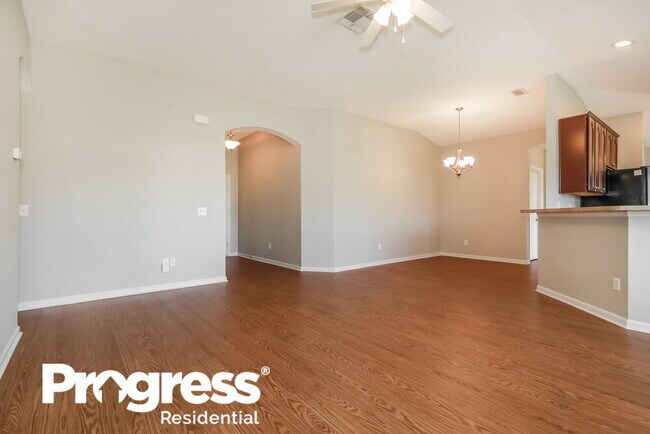 Building Photo - 1716 Hollow Glen Dr