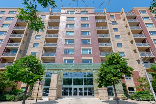 Foto principal - 100 N Hermitage Ave