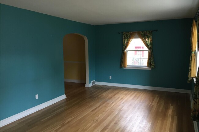 Building Photo - 181 Briner Ln