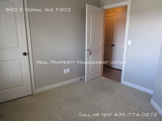 Building Photo - 3 Bed 2 Bath Apartment in Silver Pines