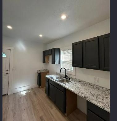Foto del edificio - 3279 W 86th St
