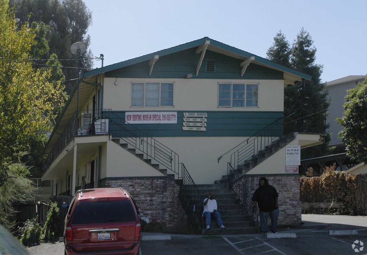 Foto del edificio - 1279-1293 E St