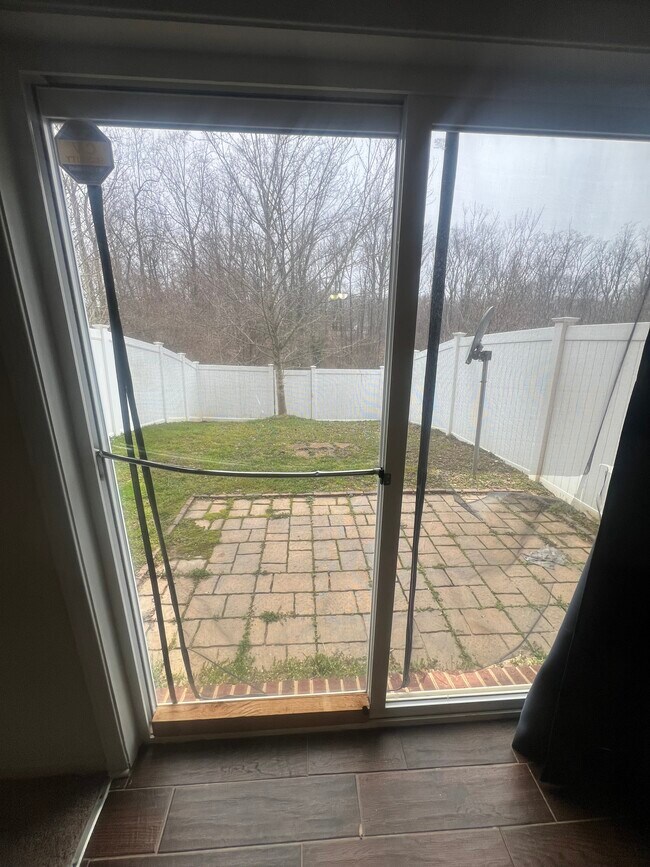 8 Thomasson Ct, Capitol Heights, MD 20743 Townhome Rentals in Capitol