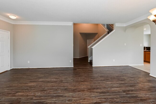 Building Photo - 29430 Legends Bluff Dr