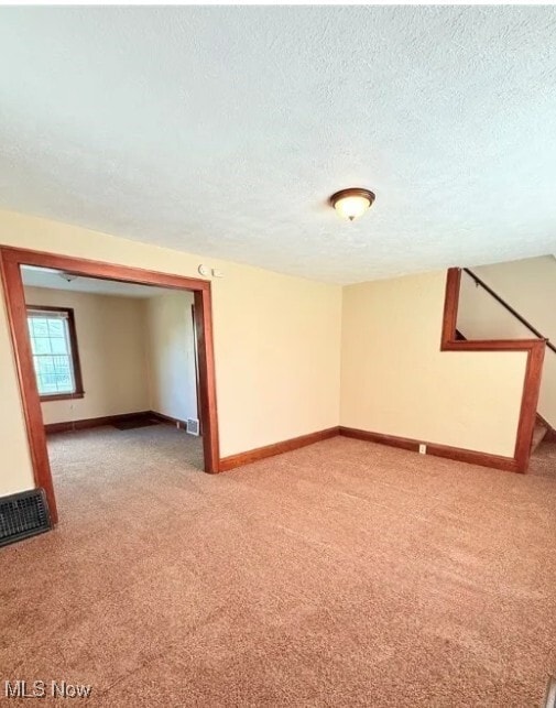 Foto del edificio - 828 Crouse St