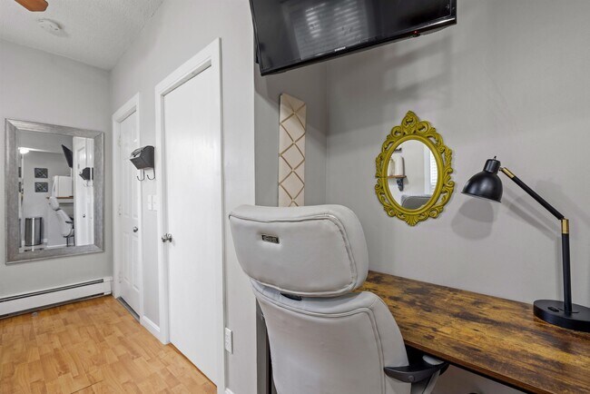 Foto del edificio - 792 Grove St