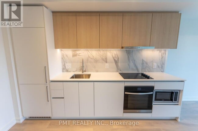 Photo du bâtiment - 1100 Sheppard Ave W