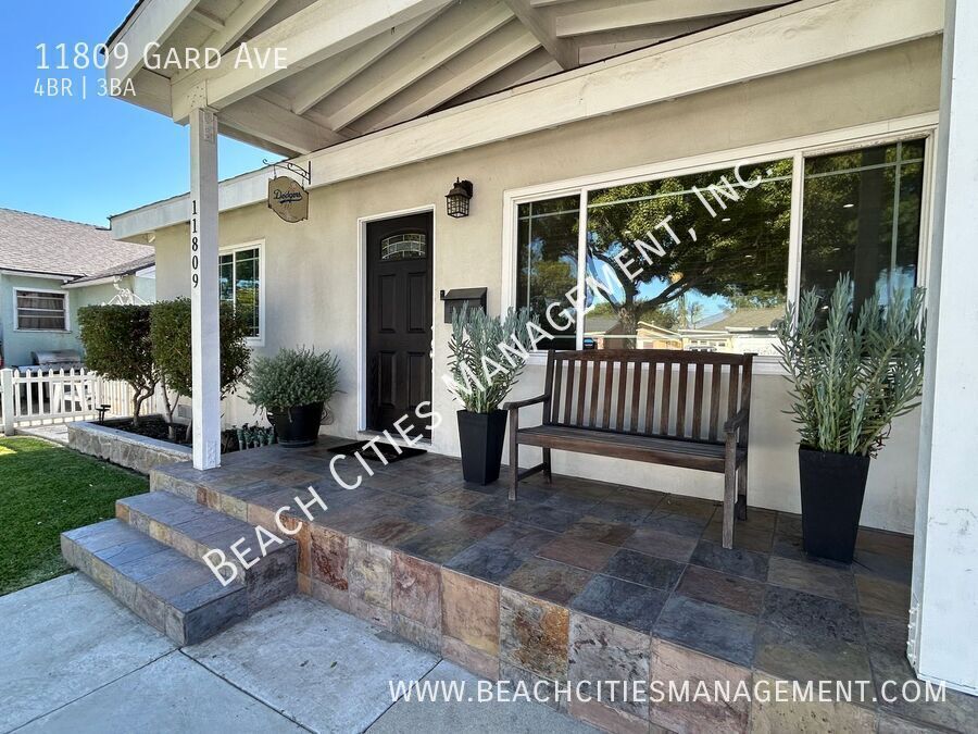 Photo - 11809 Gard Ave-