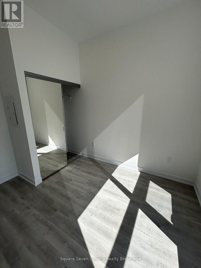 Photo du bâtiment - 15 Richardson St