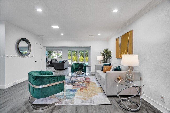 Foto del edificio - 4661 SW 128th Ave