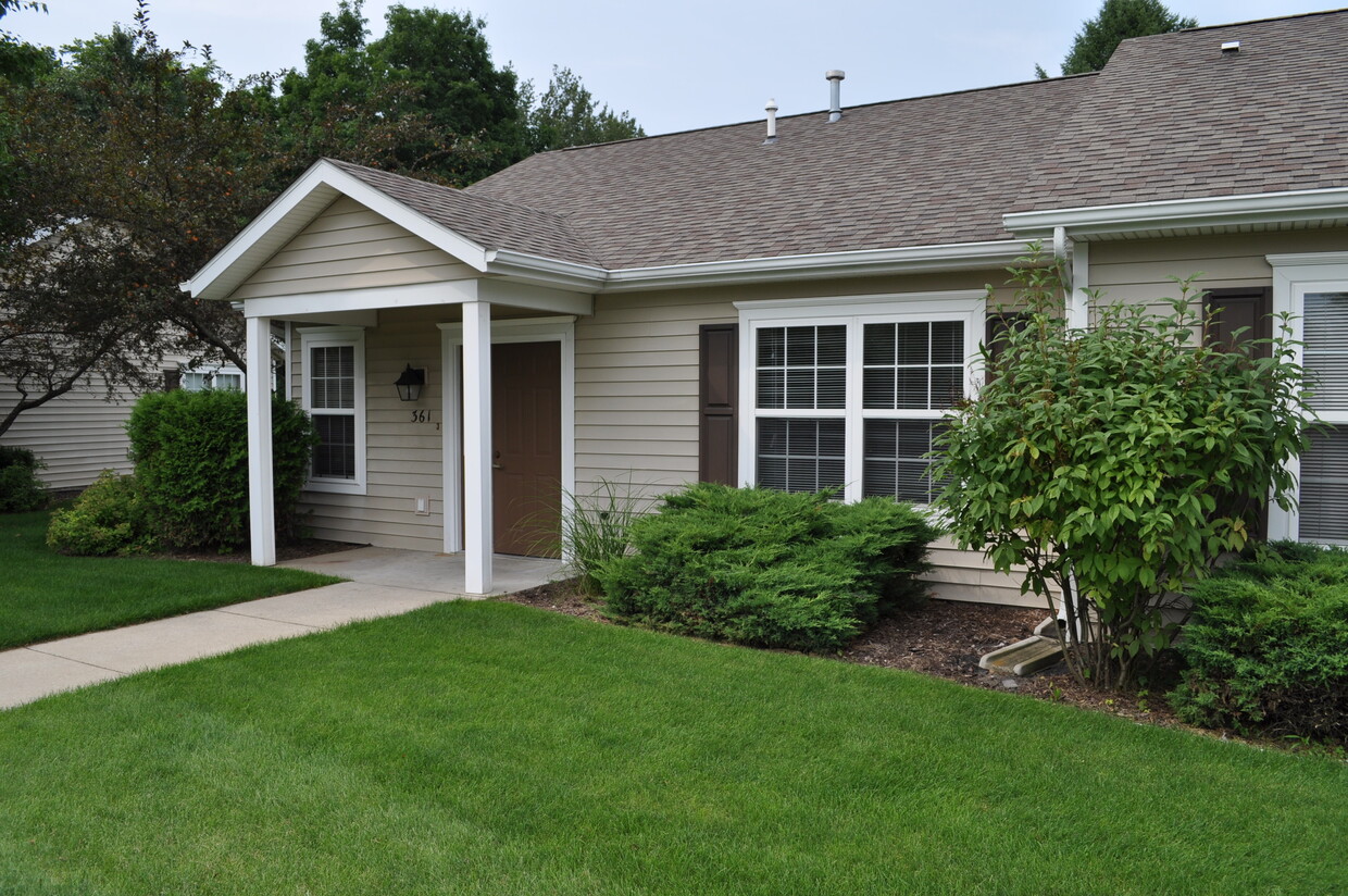 Foto principal - 317 Heritage Ln