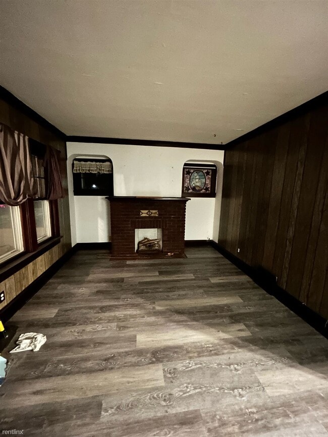 Building Photo - 2 br, 1 bath House - 3816 West 135th Stree...