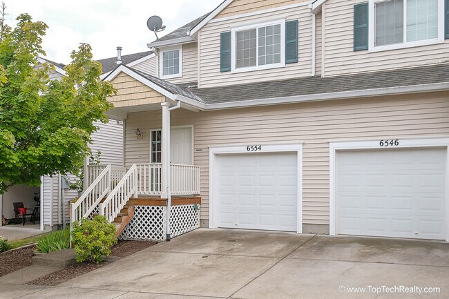 Foto del edificio - 6554 NE Forest Ln