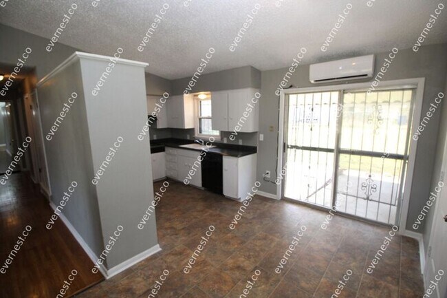 Foto del edificio - 5422 N Johnstown Ave