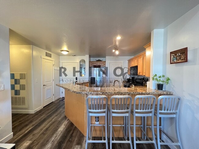 Photo - 4276 S Main St Apartment