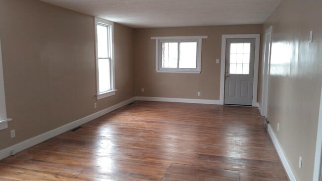 Foto del edificio - 1248 E 6th St