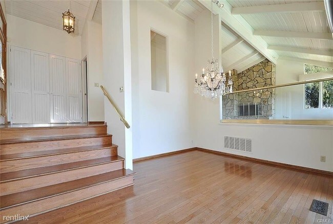 Foto del edificio - 4 br, 4 bath House - 3 Buckboard Ln