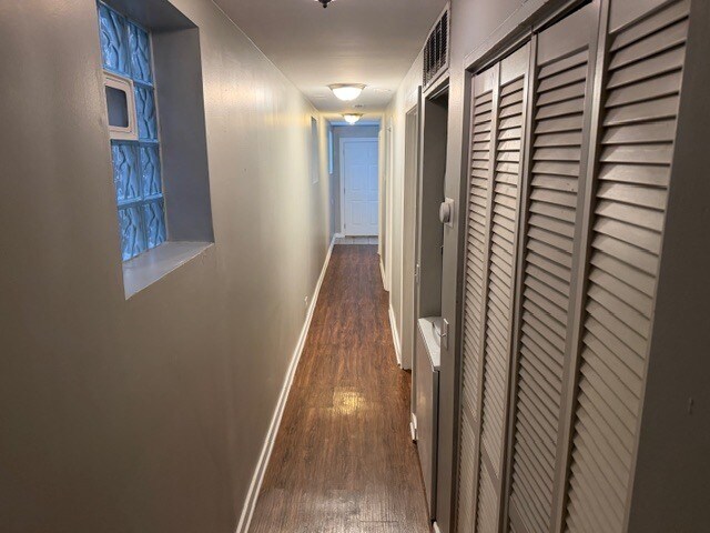 Foto del edificio - 1528 S Springfield Ave