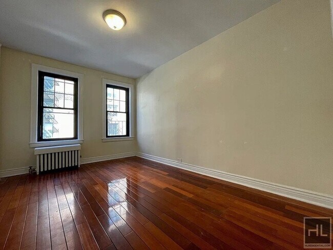 Foto del edificio - West 10th Street