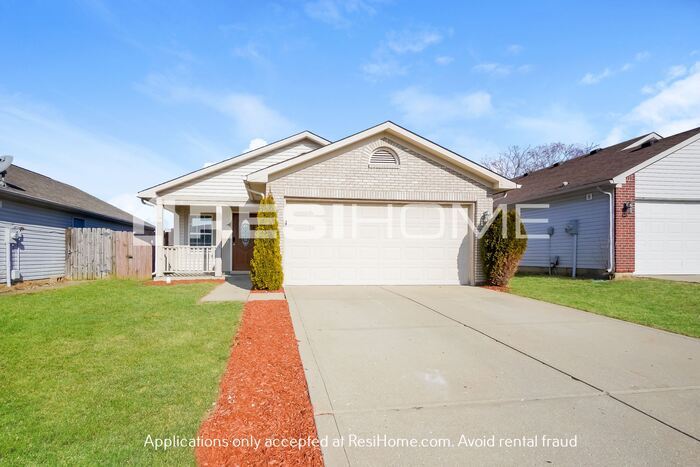 Foto principal - "LIMITED TIME OFFER: Get 1 month FREE RENT...
