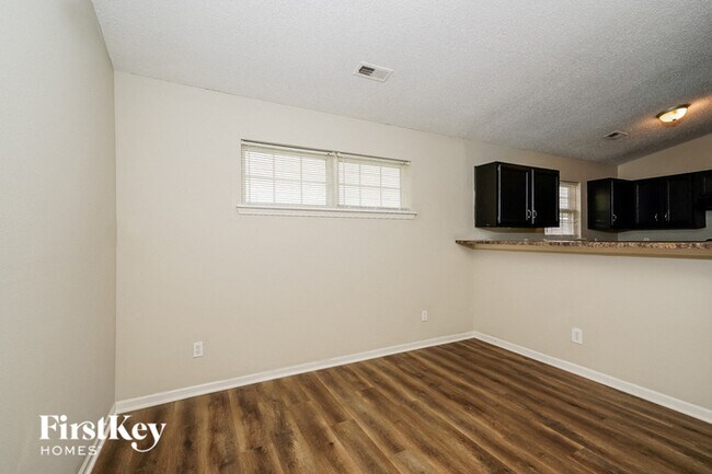 Building Photo - 6312 Long River Ln