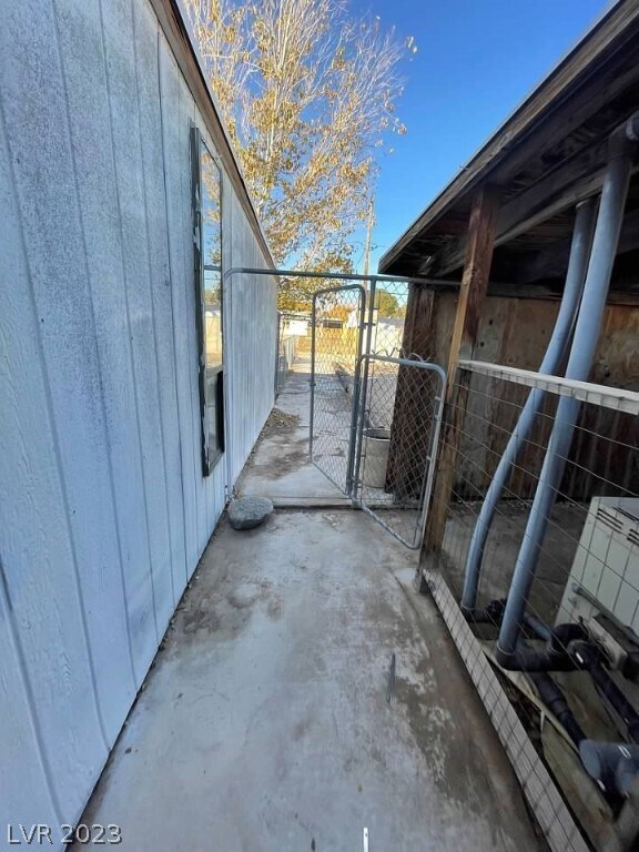 Building Photo - 4508 W San Miguel Ave