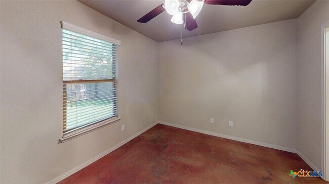 Building Photo - 1523 Aztec Trce