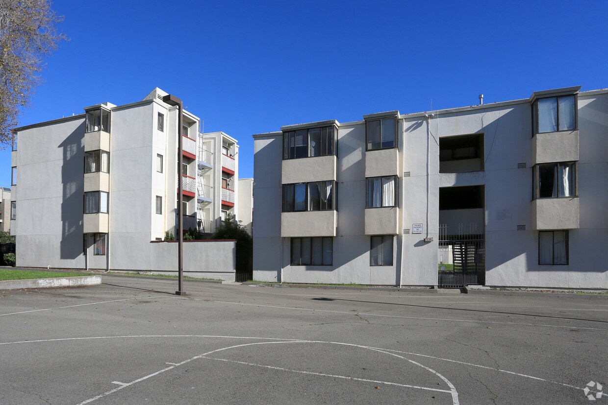 Foto del edificio - Frederick Douglas Haynes Apartments