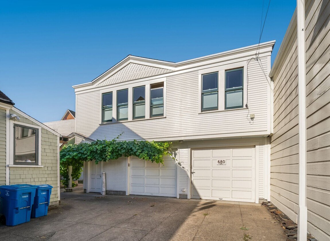 Foto principal - 680 Shotwell St