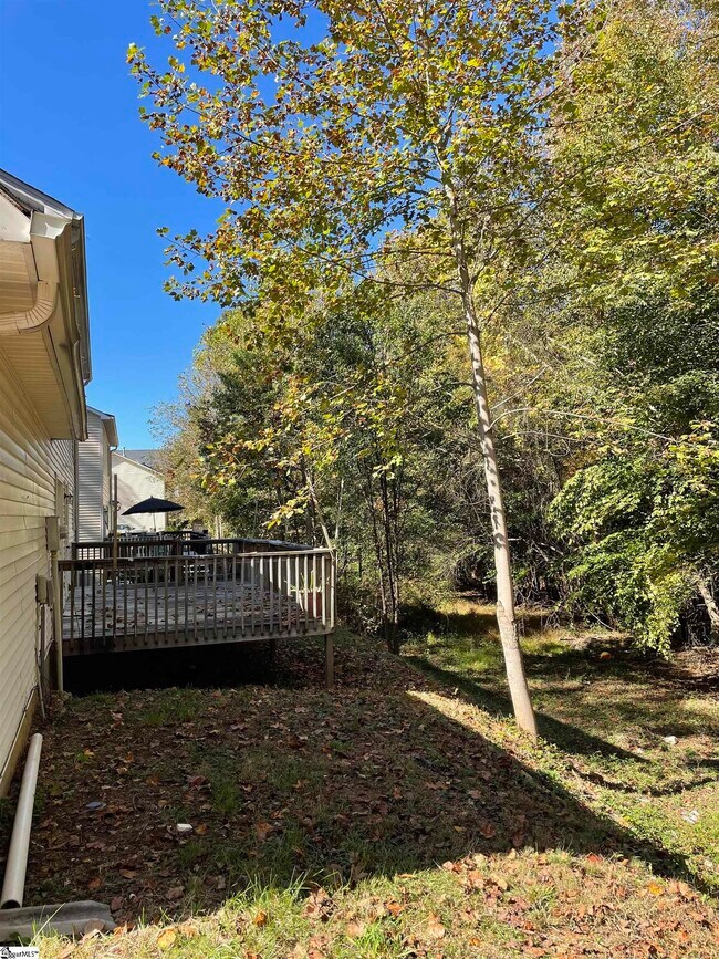 Building Photo - 200 Courtneybrook Trail
