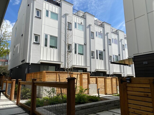 Foto del edificio - 1113 14th Ave