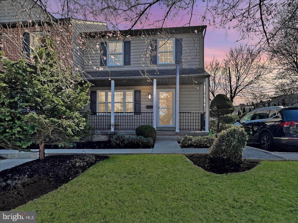 Foto principal - 317 N Olive St