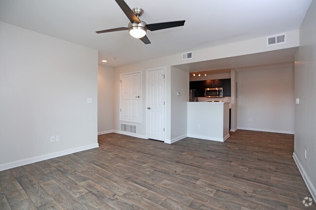 1BR, 1BA - Vista - Copper Terrace