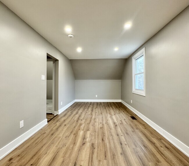 Photo du bâtiment - 53 Martin Rd