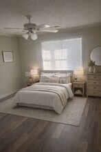 Building Photo - 321 W Irvine Ave